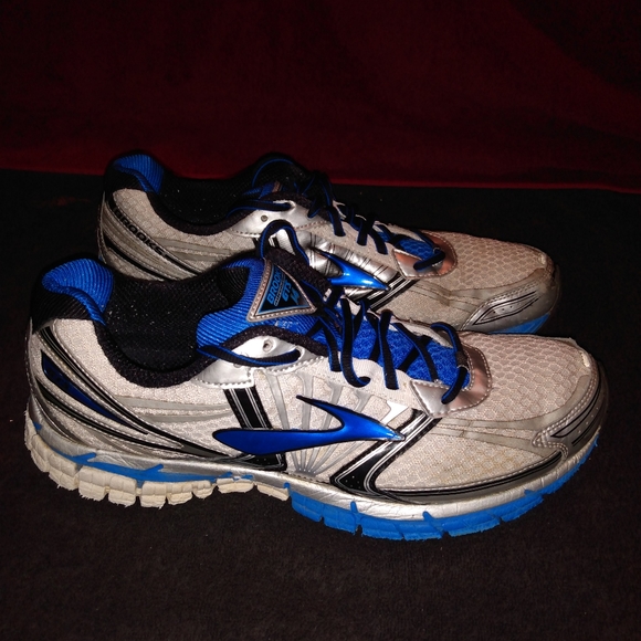 brooks adrenaline gts 14 narrow